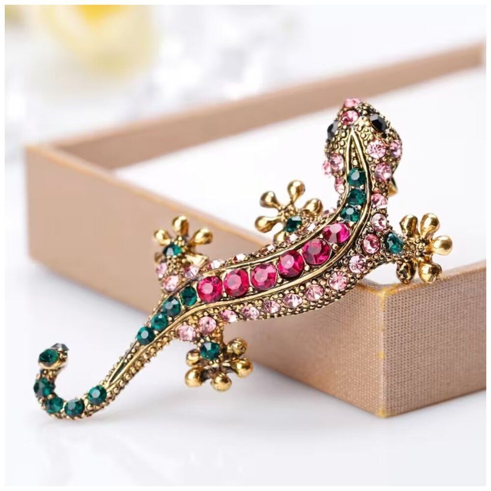 Brooch Lizard Gecko Brooch Retro Personality Pink & Green Rhinestones Whimsical